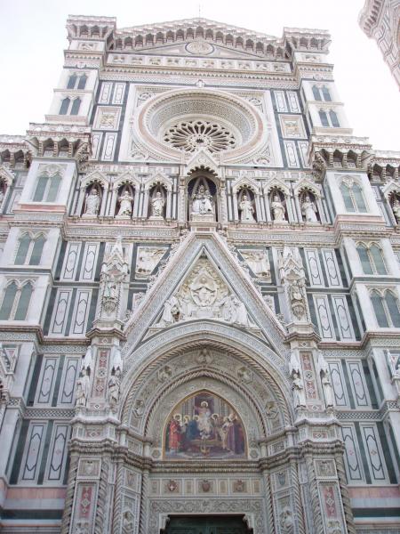 Facade d'il duomo à Florence